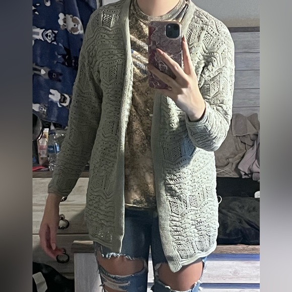 Green Crochet Cardigan🦖 - Picture 4 of 4